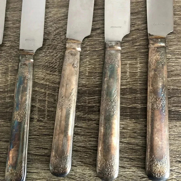 Vtg  Set of Stainless Knives - Picture 7 of 8